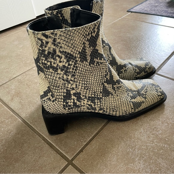 Zara ankle boots - Picture 2 of 3